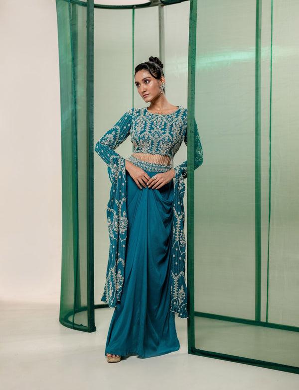 HEAVY LONG SLEEVES WITH SKIRT